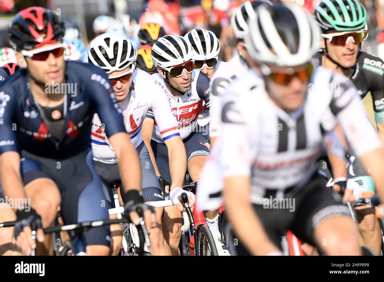 Fabio Ferrari/LaPresse 21 ottobre 2020 Italia Sport Cycling giro d'Italia 2020 - edizione 103th - Stage 17 - da Bassano del Grappa a Madonna di Campiglio nella foto: Durante la gara.Nibali Foto Stock