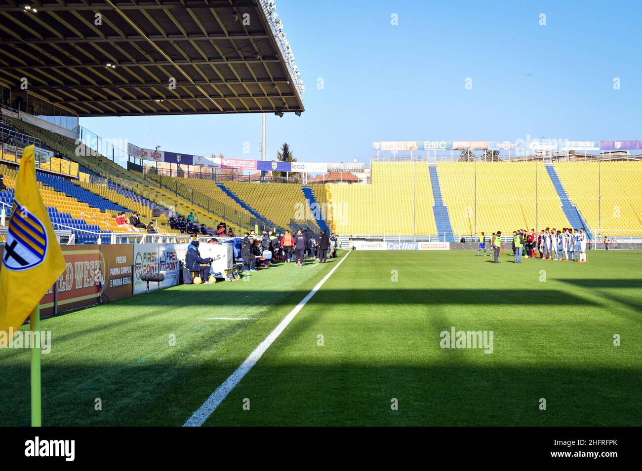 Massimo Paolone/LaPresse 25 novembre 2020 Parma, Italia sport soccer Parma vs Cosenza - Coppa Italia 2020/2021 4th turno eliminatorio - Stadio Ennio Tardini nella foto: Line up Foto Stock