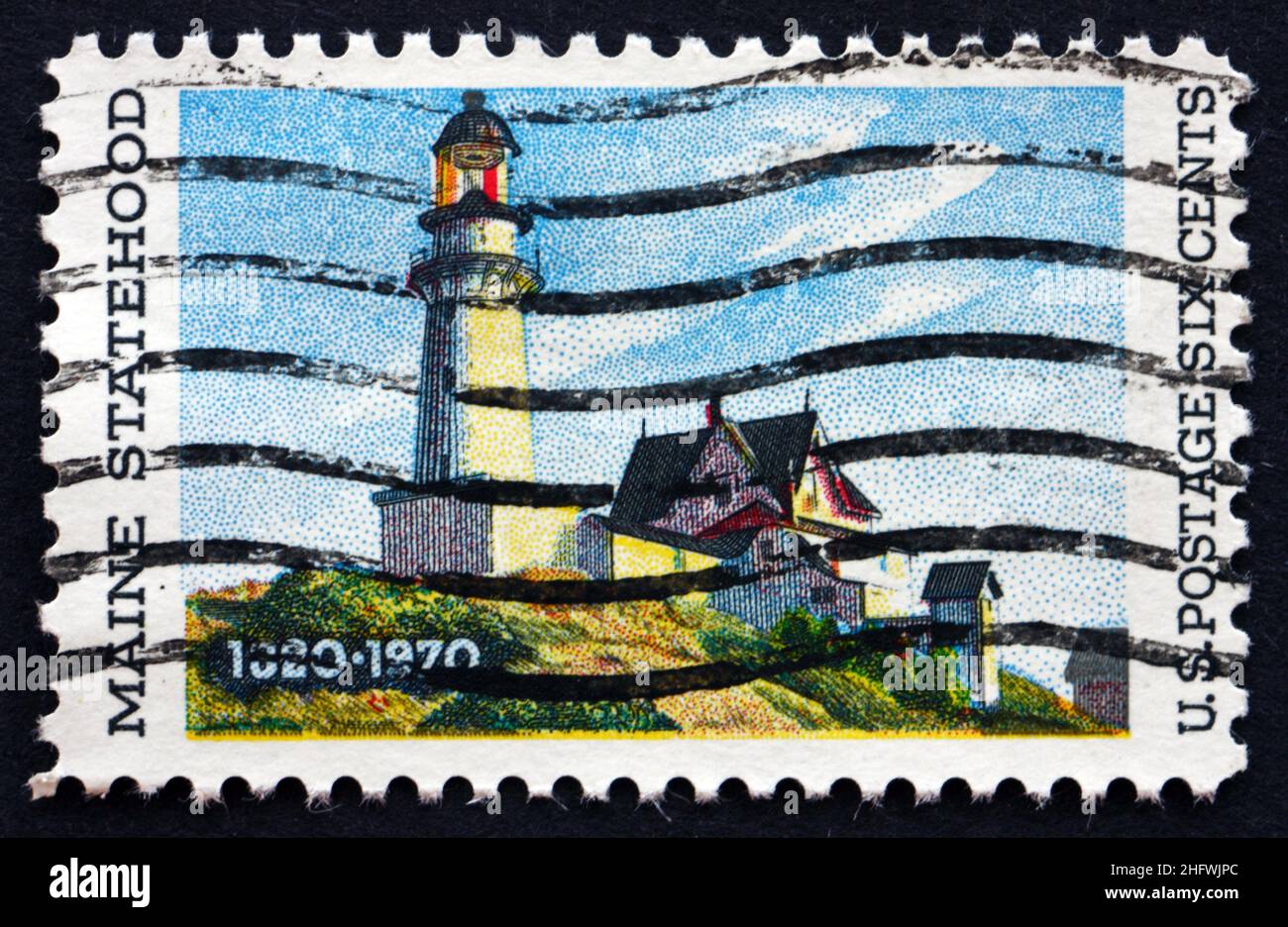 STATI UNITI D'AMERICA - CIRCA 1970: Un francobollo stampato negli Stati Uniti mostra Lighthouse at Two Lights, Maine, Pittura di Edward Hopper, circa 1970 Foto Stock