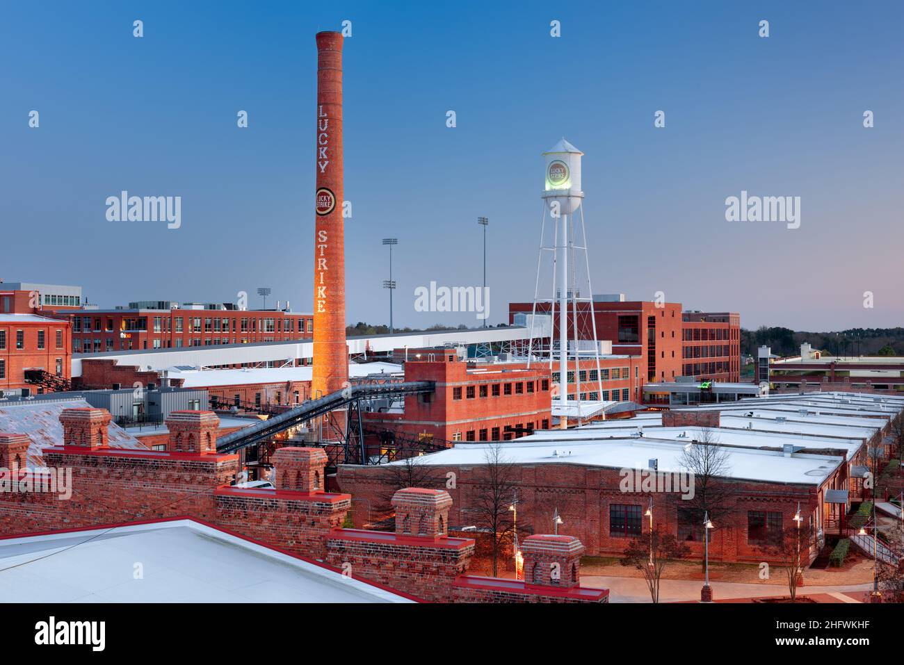 DURHAM, CAROLINA DEL NORD - 28 MARZO 2015: Il distretto storico americano del tabacco. Una volta che la sede della American Tobacco Company, il sito è NO Foto Stock