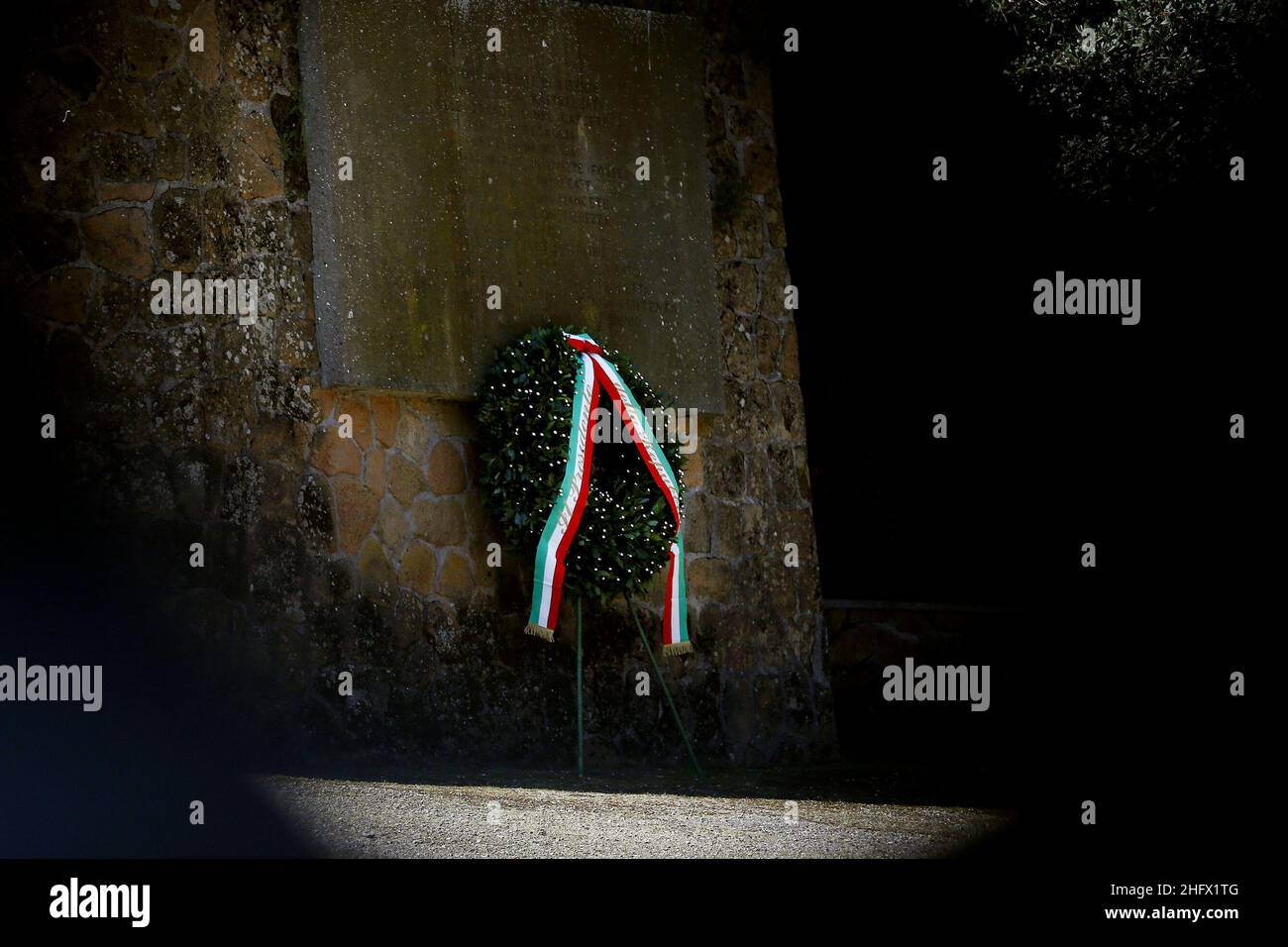 Cecilia Fabiano/LaPresse Marzo 24 , 2021 Roma (Italia) Politica Roma segna il 77th° anniversario del massacro di fosse Ardeatine nel Memoriale di Pic: Fosse Ardeatine Foto Stock
