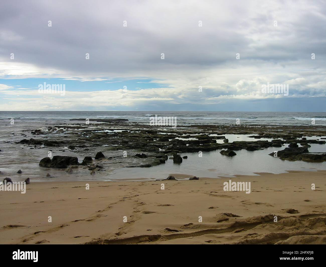 La costa remota della Baia di Sodwana nel nord di KwaZulu Natal in Sudafrica Foto Stock