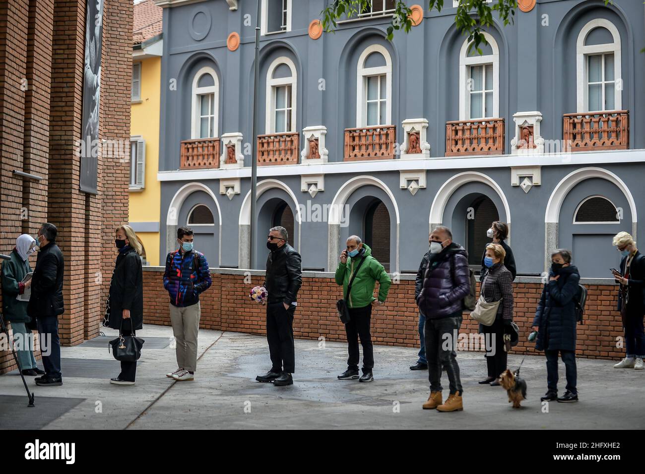 LaPresse - Claudio Furlan 27 Aprile 2021 - Milano (Italia) il salone funerario di Milva al piccolo Teatro Strehler Foto Stock