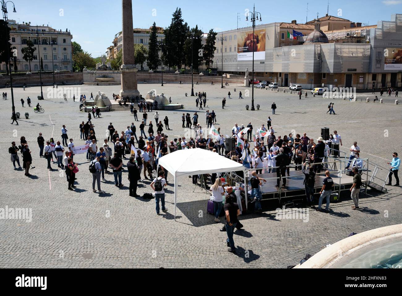 Mauro Scrobogna /LaPresse 06 maggio 2021 Roma, Italia News crisi economica - numeri IVA e catering nella foto: Bassa partecipazione alla protesta organizzata da alcune associazioni di protesta nel settore della ristorazione e dei numeri IVA Foto Stock
