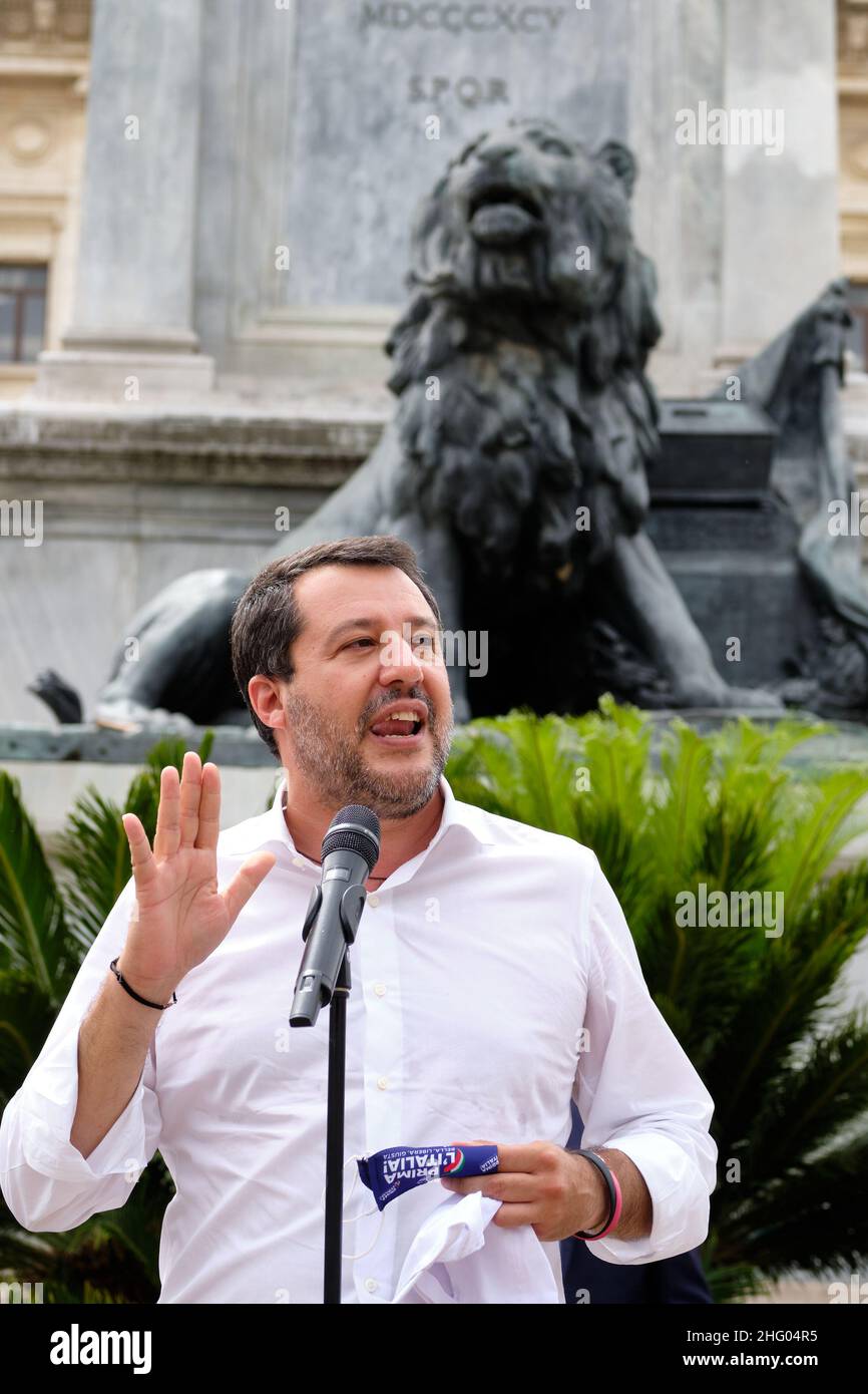 Mauro Scrobogna /LaPresse 24 giugno 2021 Roma, Italia Politica Giustizia - dimostrazione dell'Unione delle Camere Criminal Italiane UCPI nella foto: Matteo Salvini durante la manifestazione organizzata dall'UCPI tenutasi di fronte alla Corte di Cassazione a. Foto Stock