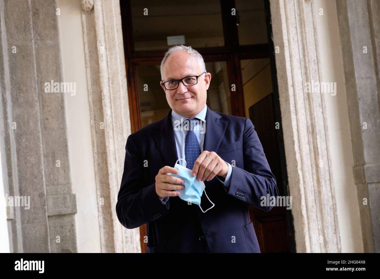 Mauro Scrobogna /LaPresse 24 giugno 2021 Roma, Italia Politica Campidoglio - Roma Expo 2030: Incontro tra i candidati al sindaco di Roma nella foto: Roberto Gualtieri Foto Stock