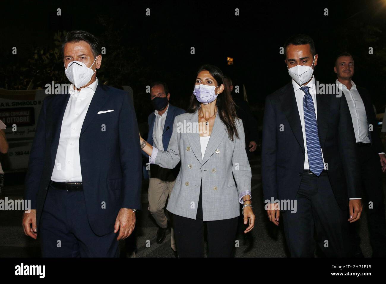 Cecilia Fabiano/ LaPresse Settembre 14 , 2021 Roma (Italia) News : Virginia raggi , Giuseppe Conte e Luigi di Maio a colle Monfortani incontrare persone nel Pic : Virgina raggi , Giuseppe Conte , Luigi di Maio Foto Stock