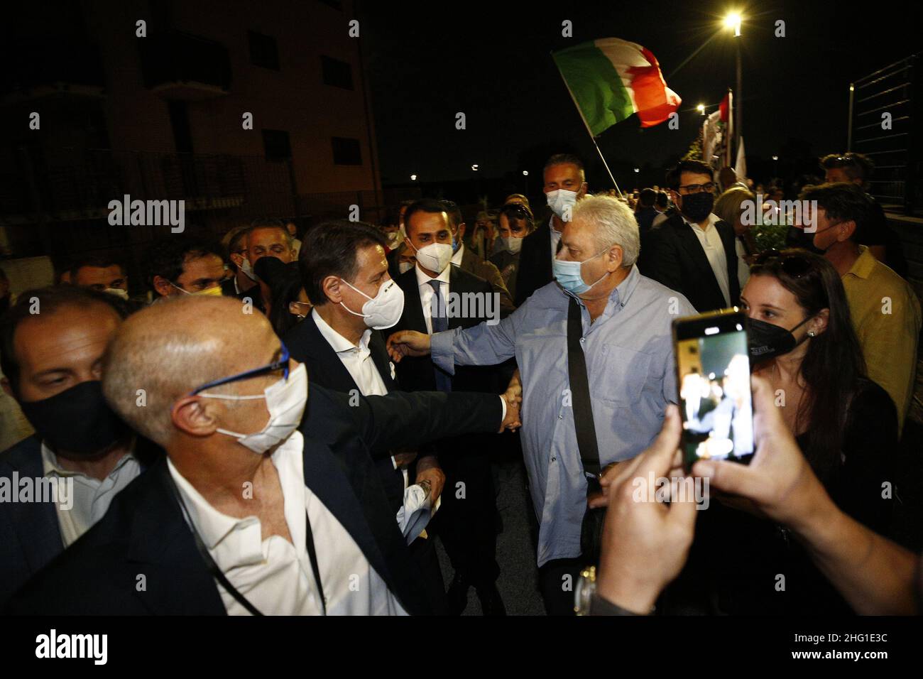 Cecilia Fabiano/ LaPresse Settembre 14 , 2021 Roma (Italia) News : Virginia raggi , Giuseppe Conte e Luigi di Maio a colle Monfortani incontrare persone nel Pic : Virgina raggi , Giuseppe Conte , Luigi di Maio Foto Stock