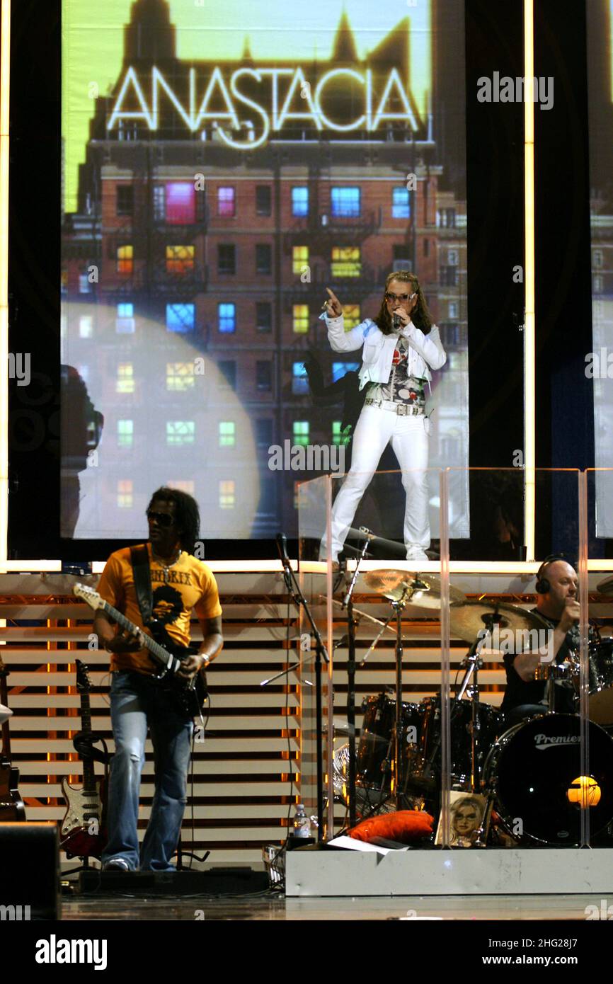 Anastasia si esibisce al Lucca Summer Festival in Toscana. Foto Stock