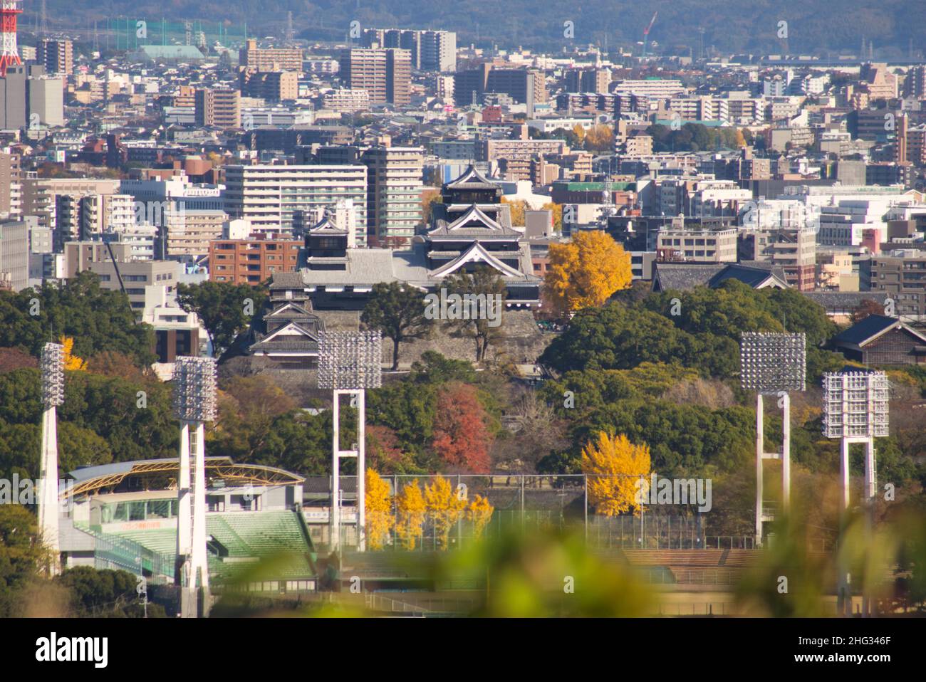 Castello di Kumamoto in autunno, Prefettura di Kumamoto, Giappone Foto Stock