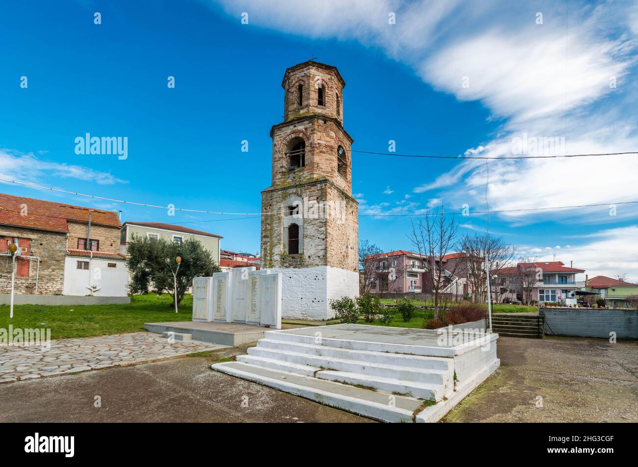 Agia, è un insediamento della regione di Larissa, costruita sulle pendici del Monte Kissavos. Foto Stock