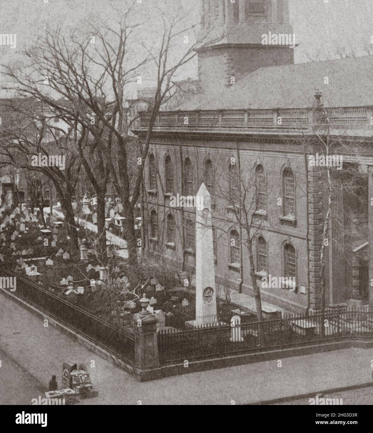 Foto d'epoca della Cappella di St. Paul e del cimitero di Lower Manhattan, New York City. USA. 1860 Foto Stock