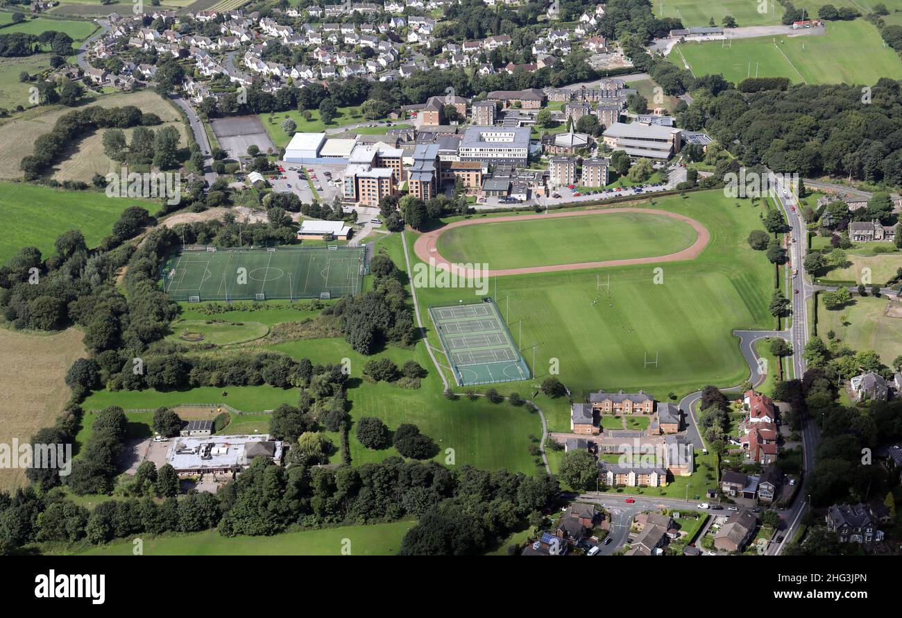 Vista aerea della Leeds Trinity University, West Yorkshire, Regno Unito Foto Stock