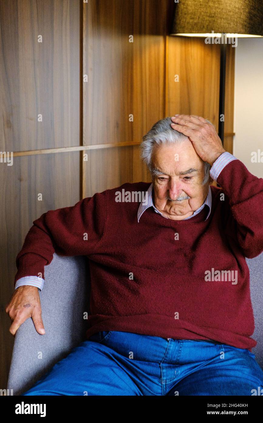 Valencia, Spagna; 5th febbraio 2020: L'ex presidente uruguaiano José Mujica si presenta prima di un'intervista durante la sua visita in Spagna. Foto Stock