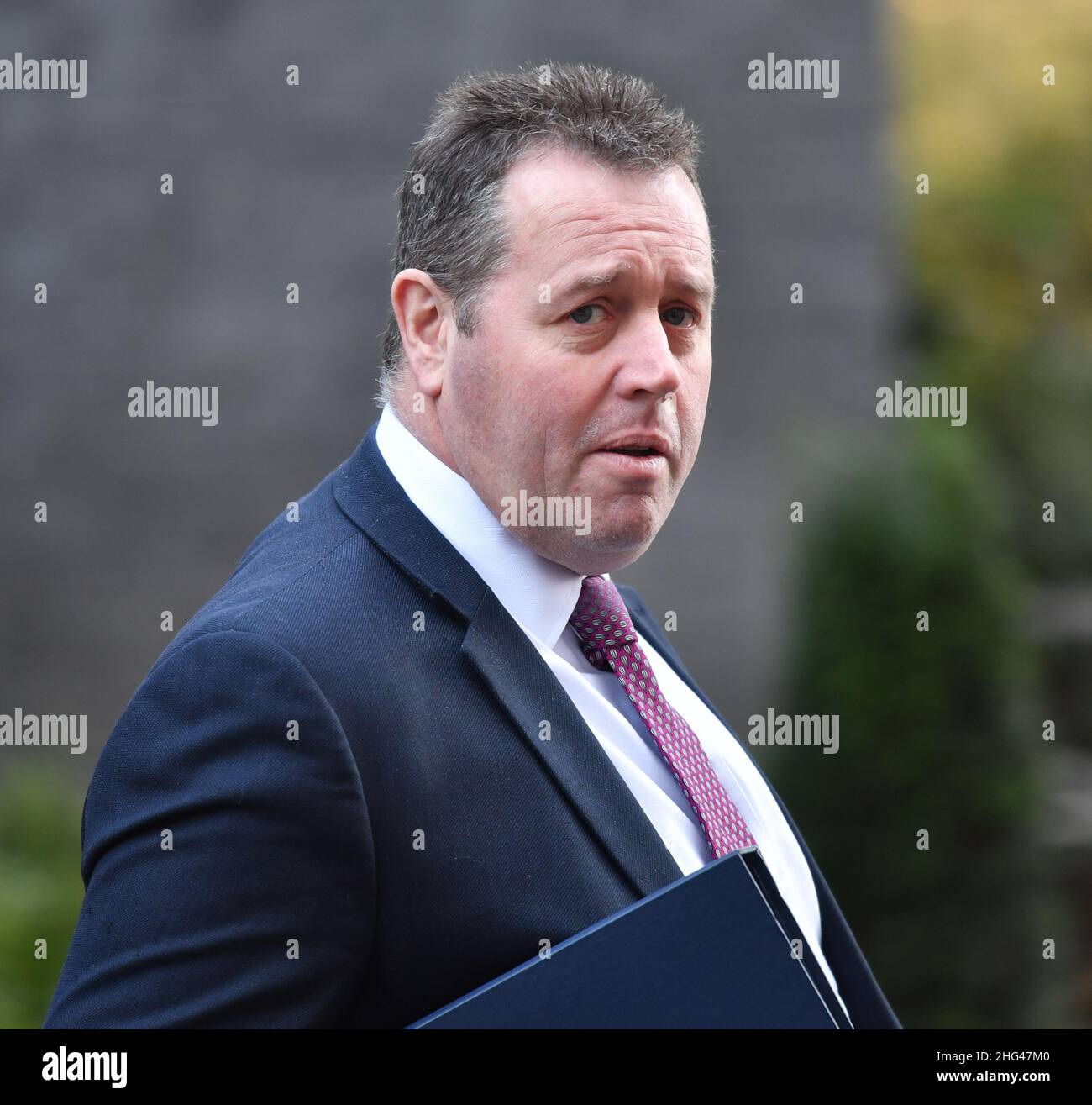 Downing Street, Londra, Regno Unito. 18 gennaio 2022. Mark Spencer MP, Segretario parlamentare al Tesoro, Capo anca, a Downing Street per una riunione settimanale del gabinetto. Credit: Malcolm Park/Alamy Live News. Foto Stock