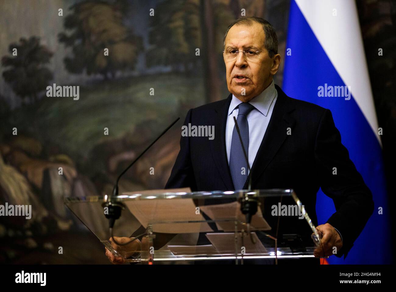 Sergei Viktorovich Lavrov, ministro degli Affari esteri della Federazione Russa, e Annalena Baerbock, ministro federale degli Affari esteri, (non illustrato in questa sede) hanno organizzato una conferenza stampa congiunta dopo i colloqui. Mosca, 01/18/2022. Copyright: Janine Schwitz/ photothek.de Foto Stock