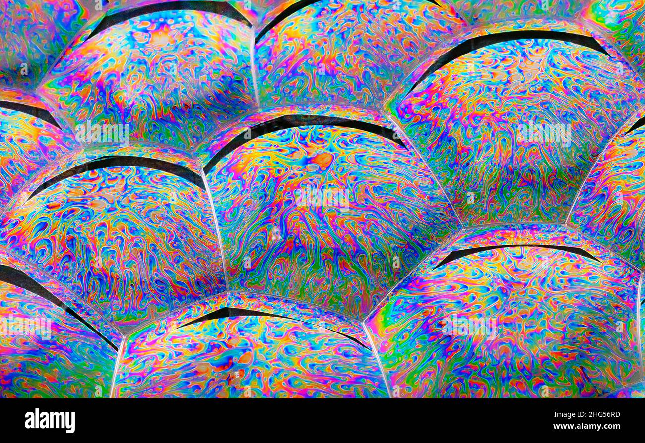 Rifrazione della luce bolla sulla superficie della pellicola Foto Stock