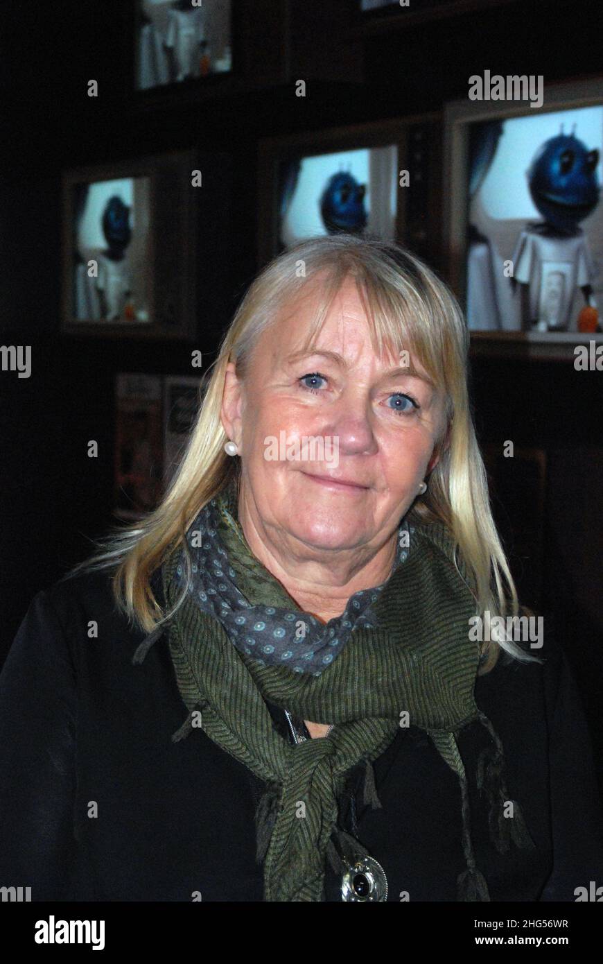 Ingmarie Halling, che ha fatto un tour con ABBA (make-up & costumer) nel 70s ed è ora direttore creativo/curatore del museo ABBA di Stoccolma. Svezia Foto Stock