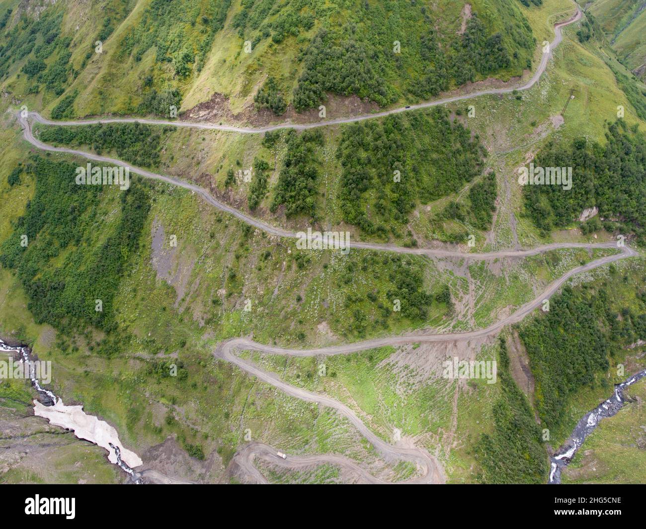 La tortuosa strada conosciuta come il passo di Abano, considerata una ...