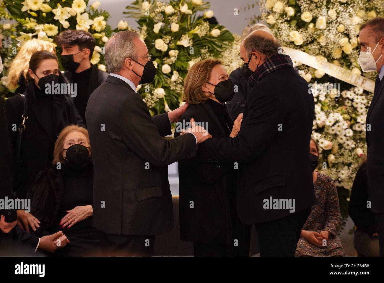 Durante la sepoltura di Francisco Gatto a Madrid su Tueday, 18 Gennaio 2022 Credit: CORDON PRESS/Alamy Live News Foto Stock