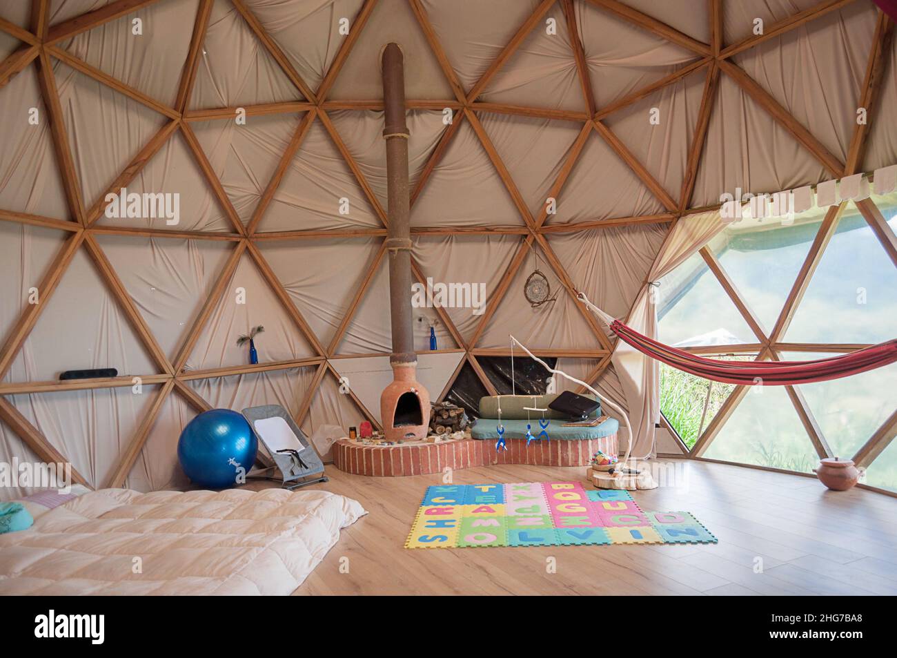 Architettura a cupola geodetica immagini e fotografie stock ad alta