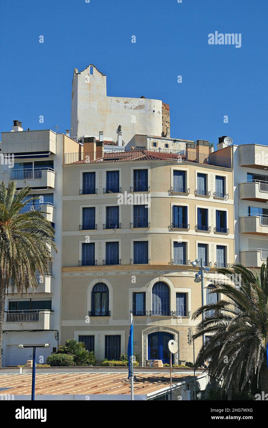 Club nautico di Sant Pol de Mar nella regione Maresme, provincia di Barcellona, Catalogna, Spagna Foto Stock