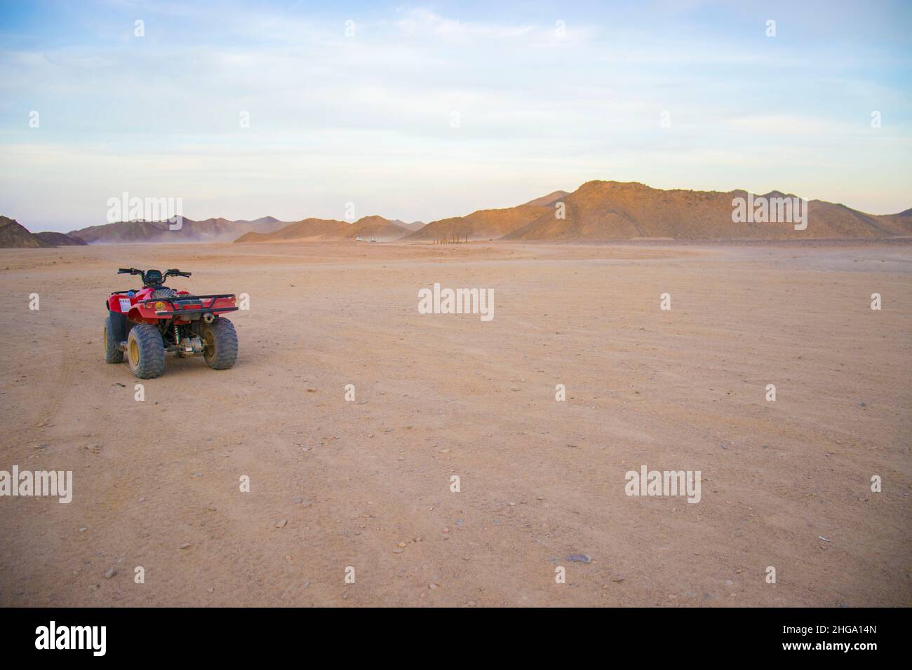 viaggio in quad egitto nel deserto Foto Stock