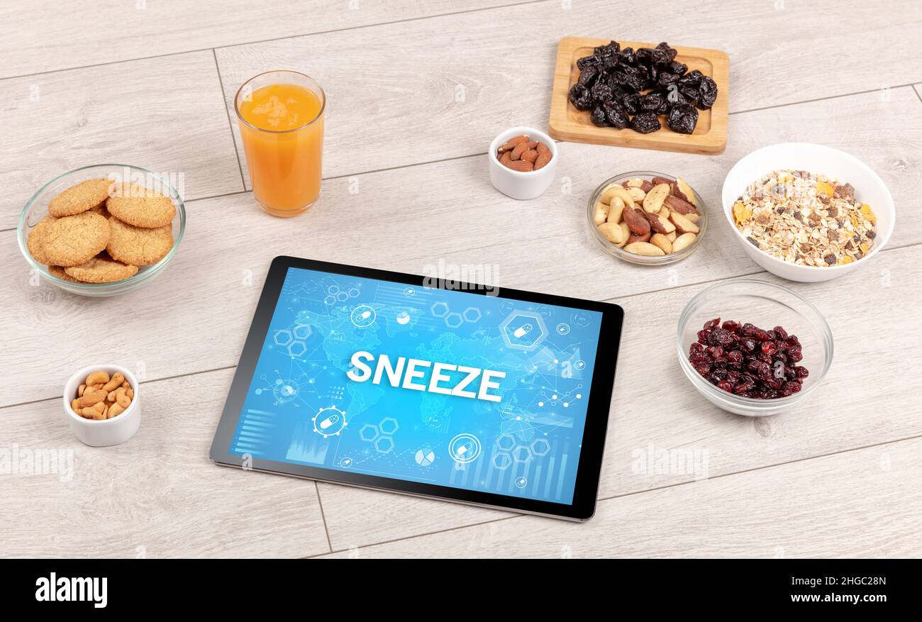 Composizione sana di Tablet PC, sistema immunitario Boost concetto Foto Stock