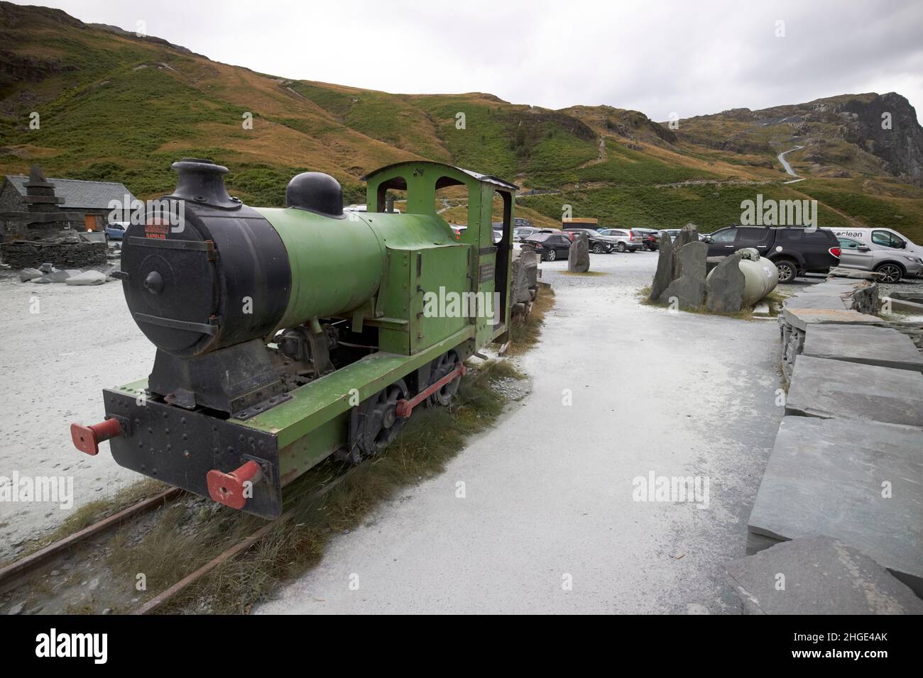 Baguley locomotiva a vapore a scartamento ridotto precedentemente utilizzata per trasportare ardesia al distretto del lago della miniera di ardesia di honister, cumbria, inghilterra, regno unito Foto Stock