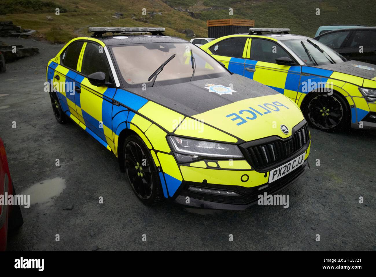 cumbrian polizia skoda superba sportline più auto a risposta rapida veicoli nel distretto di lago, cumbria, inghilterra, regno unito Foto Stock