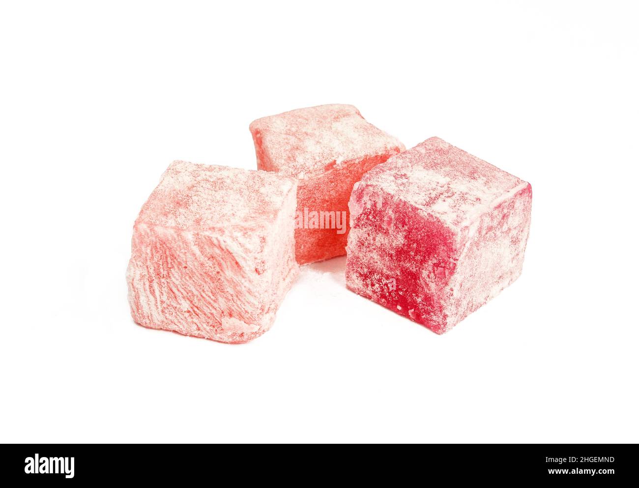 Mucchio di caramelle colorate di gelatina. Gelatina fatta caramella isolato su sfondo bianco Foto Stock