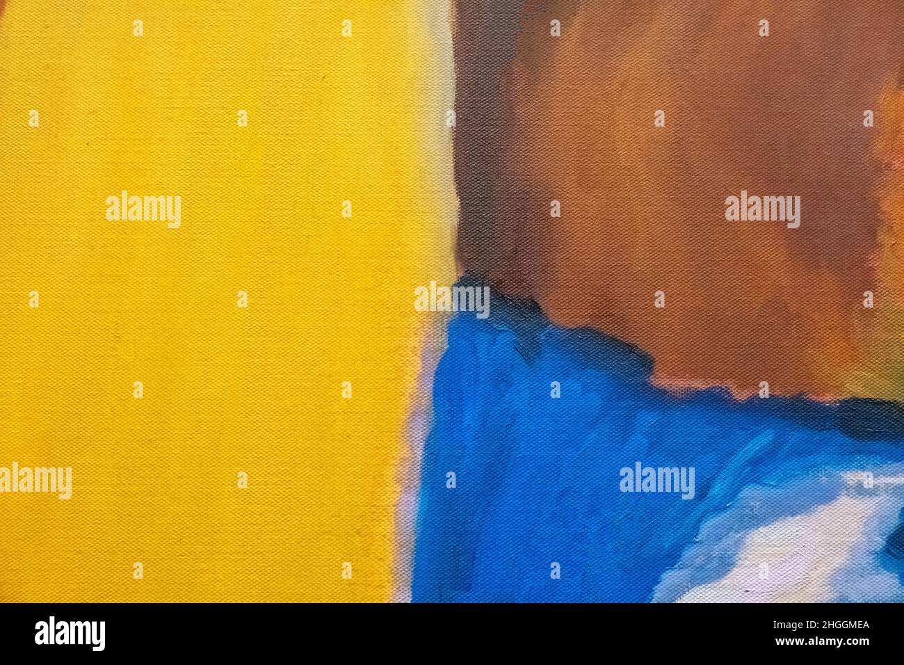 Astratto arte sfondo blu e giallo colori. Pittura acquerello su tela con sfumatura marrone tenue. Frammento di disegno su carta con motivo. Tex Foto Stock
