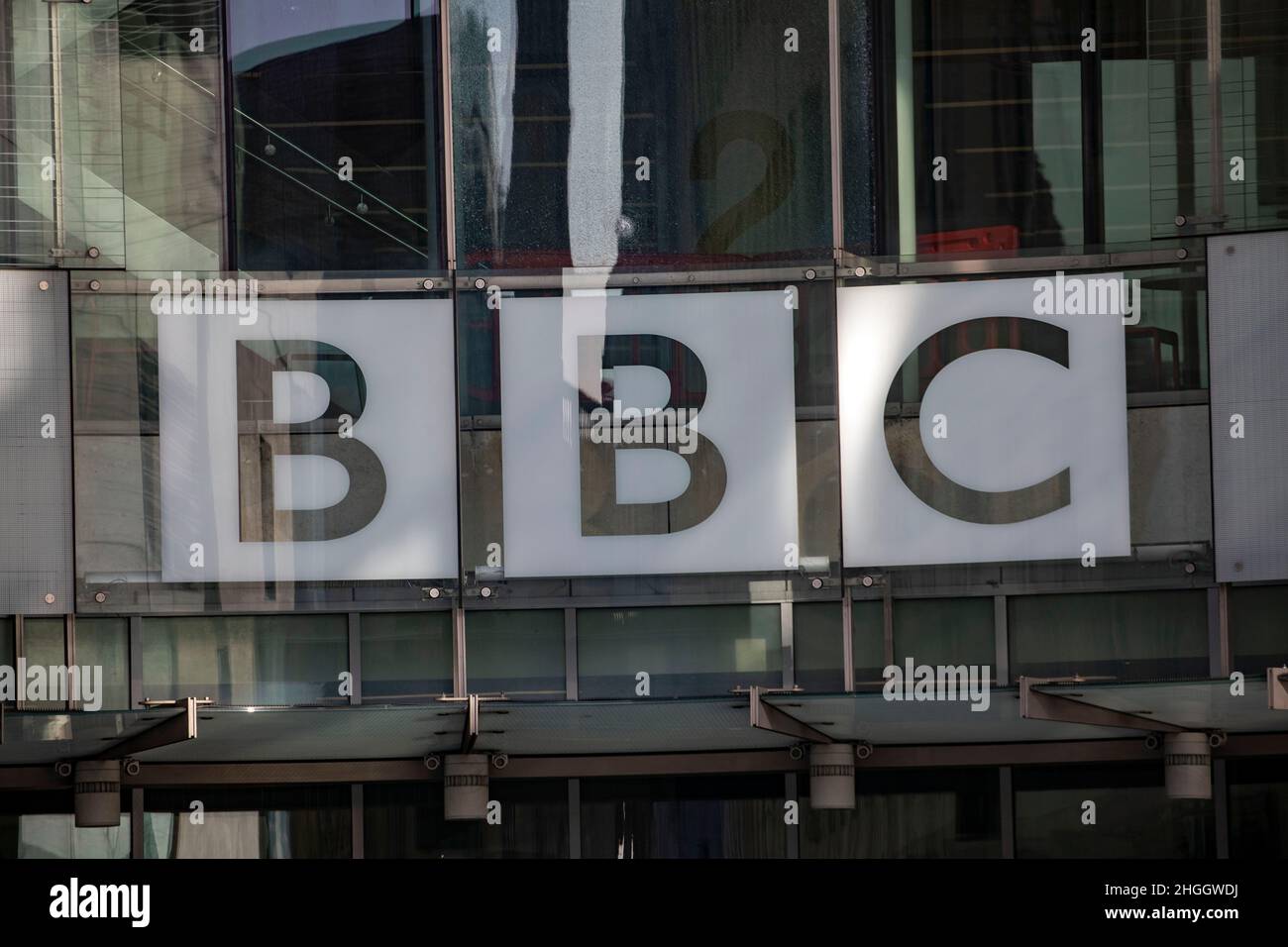 spettacoli pic: La Broadcasting House della BBC nel centro di Londra. New Broadcasting House, la sede principale della BBC. Foto di Gavin Rodgers/ Pixel8000 Foto Stock