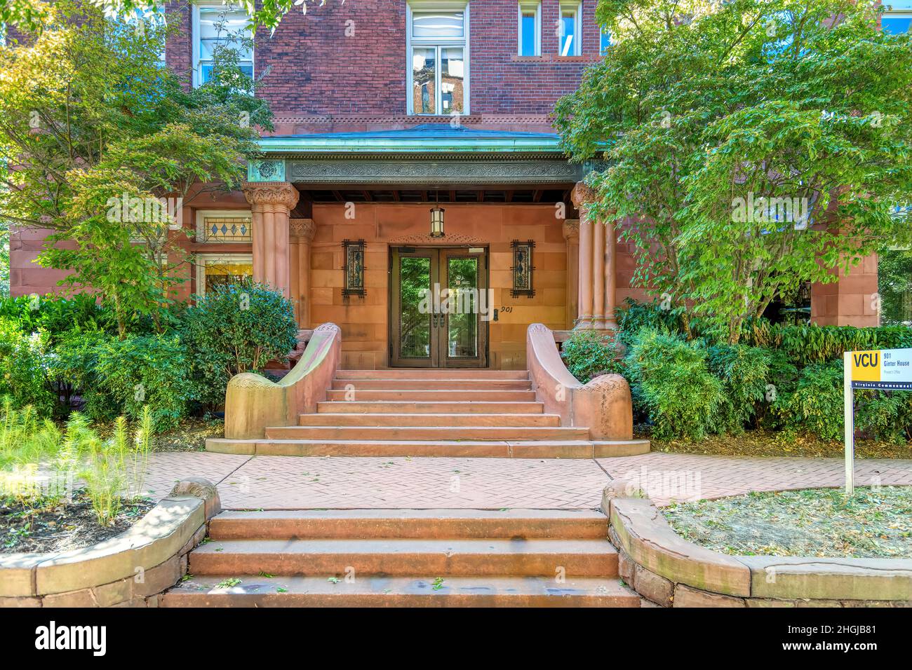 Ginter House fu costruita nel 1892 come residenza di Lewis Ginter, un imprenditore trapiantato del nord che fece di Richmond la sua casa dopo la Guerra civile. Foto Stock