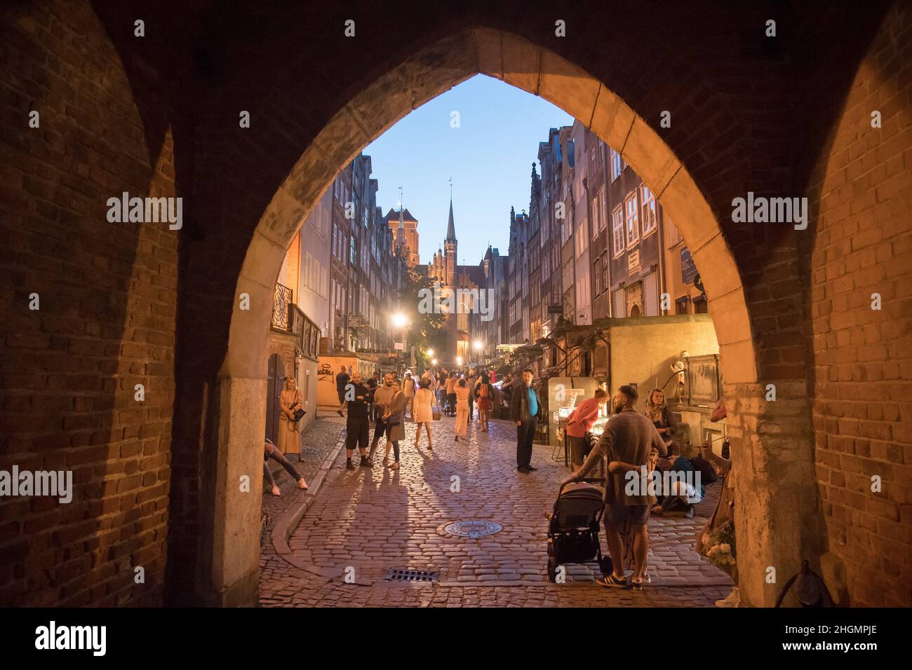 Ulica Mariacka (St Mary Street) nel centro storico di Danzica, Polonia © Wojciech Strozyk / Alamy Stock Photo *** Local Caption *** Foto Stock