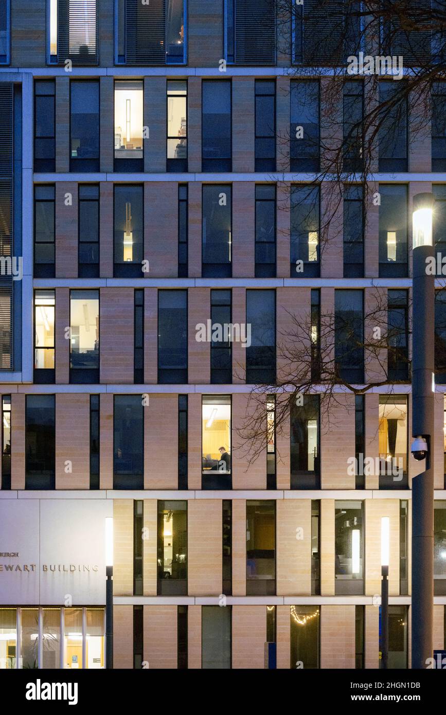 Edimburgo, Scozia, Regno Unito - Dugald Stewart Building, Edinburgh University by Bennetts Associates at Fusk Foto Stock