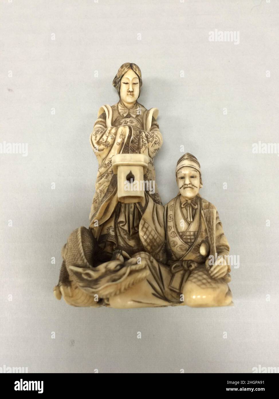 Due personaggi e un Drago 19th secolo Giappone. Due personaggi e un Drago 62371 Foto Stock