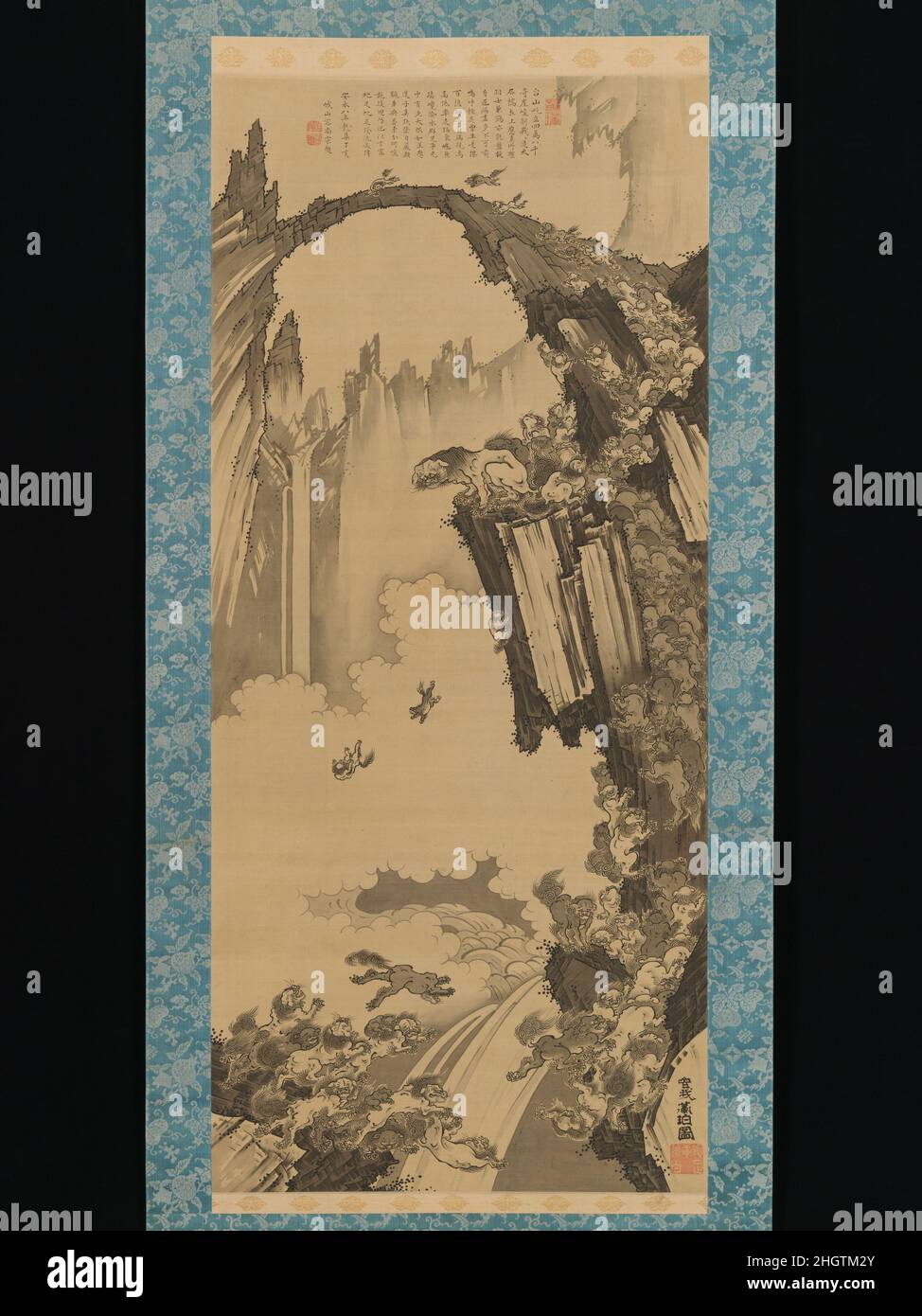 Lions al Ponte di pietra del Monte Tiantai 1779 Soga SH?haku in questa scena fantastica al ponte di pietra naturale sul Monte Tiantai, nella provincia cinese di Zhejiang, una madre leone getta cubetti sulla scogliera per vedere quali persevereranno per riuscire nella vita risalendo a lei. Le analogie sono spesso fatte ad artisti o insegnanti che provano gli allievi in sensi simili. Il monte Tiantai, sede della setta Tiantai del Buddismo, è anche un luogo sacro per la pratica Daoista. In Cina come in Giappone, le montagne sono state a lungo considerate come luoghi intermedi tra cielo e terra, dove gli immortali e gli esseri umani potrebbero incontrarsi Foto Stock