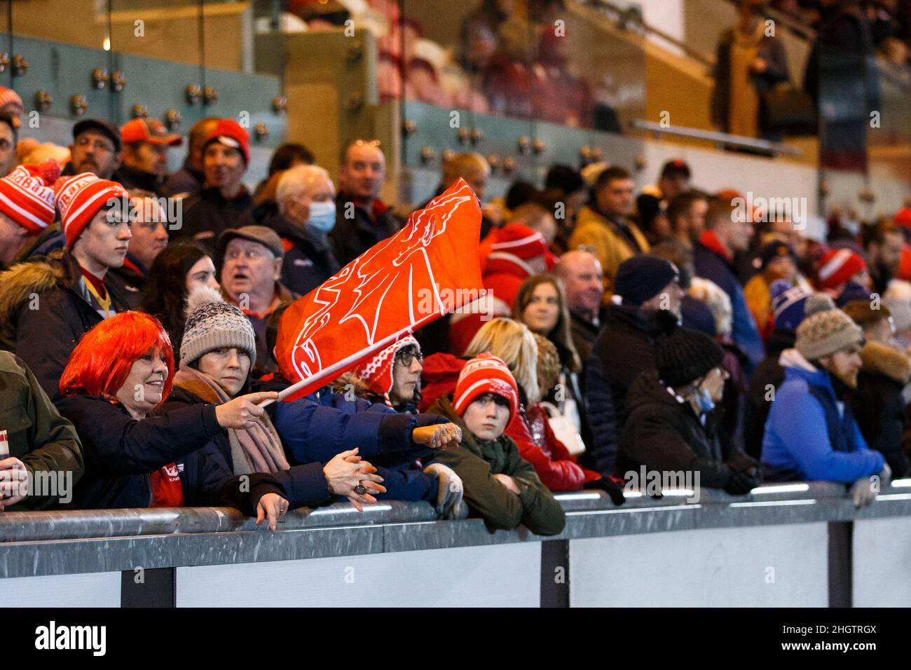 Llanelli, Regno Unito. 22 Gennaio 2022. I fan di Scarlets prima della Scarlets contro Bristol Bears EPCR Champions Cup Rugby Match. Credit: Gruffydd Thomas/Alamy Foto Stock