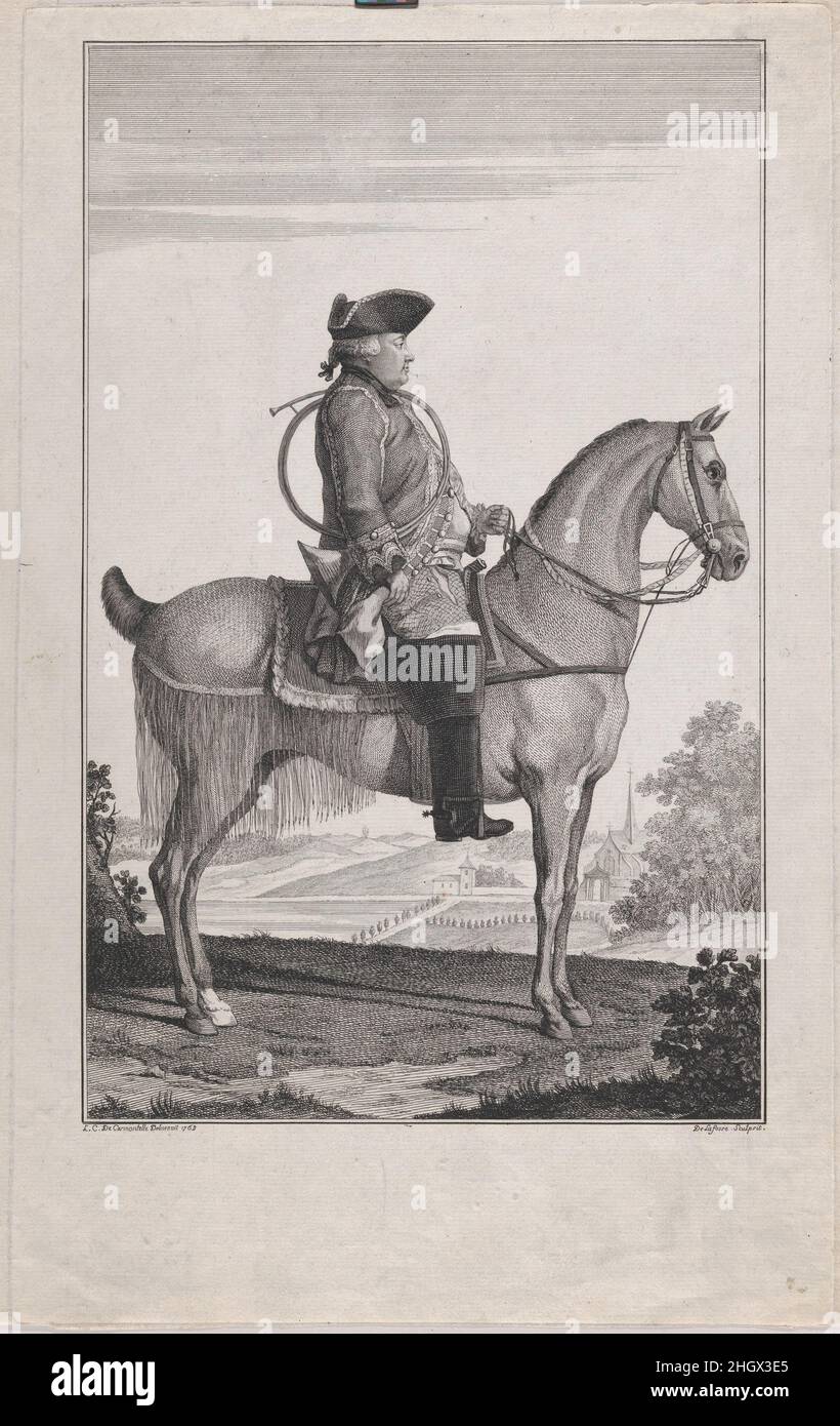 Ritratto di Louis-Philippe, Duc d'Orléans, su Horseback 1763 Jean-Baptiste Joseph Delafosse Carmontelle francese specializzata in ritratti a profilo stretto della nobiltà francese. Egli stesso fece solo sei incisioni, ma molti disegni, alcuni dei quali furono riprodotti in stampa da Delafosse e altri. Nel 1763, la data di questa stampa, Carmontelle è stato nominato professore (lettore) a un figlio dell'uomo qui raffigurato in vestito da caccia. Autore e ritrattista, Carmontelle entrò a far parte della famiglia ducale del Palais Royale, dove scrisse e realizzò opere teatrali e contribuì ad organizzare un salone letterario t Foto Stock