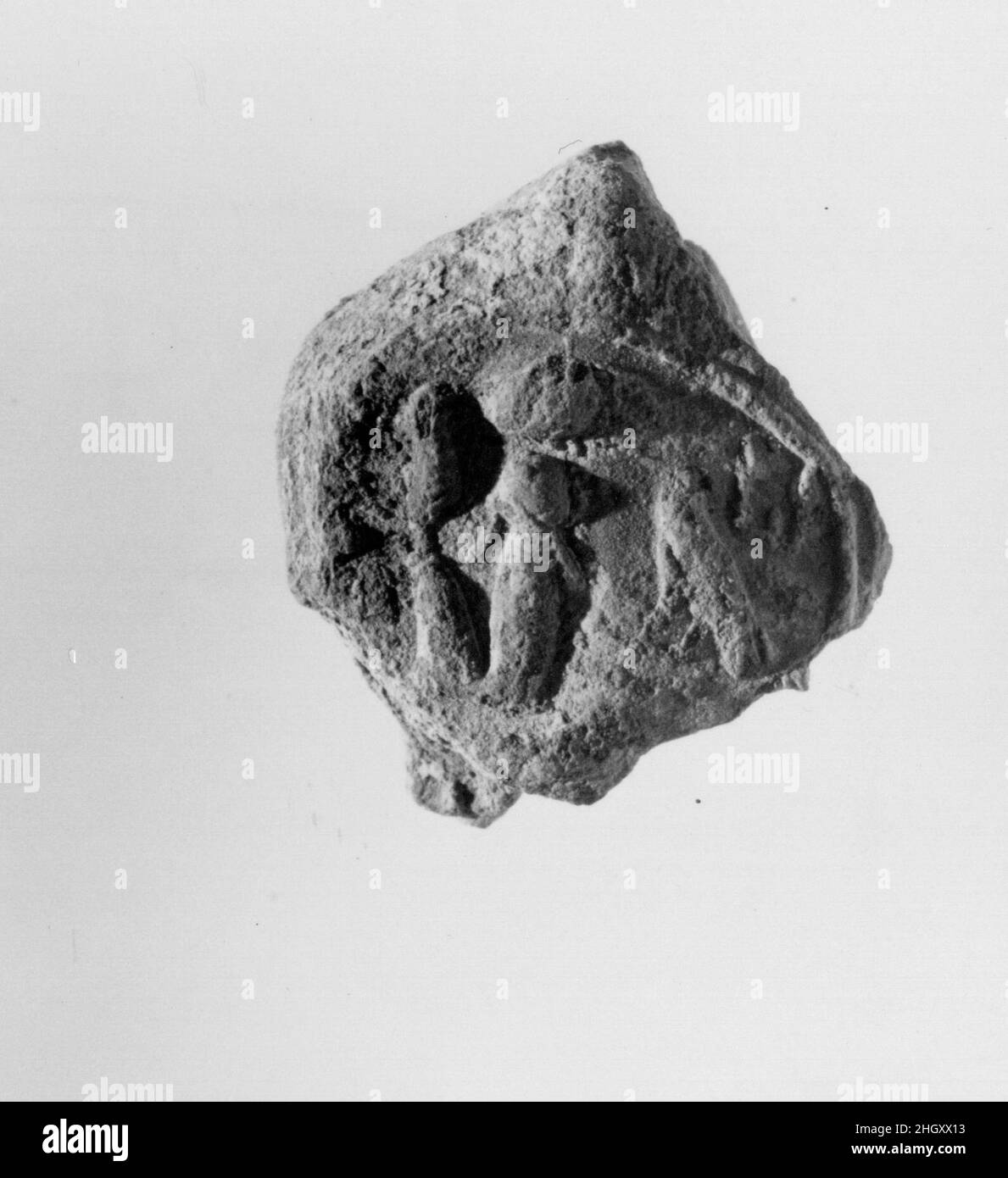 Sigillo del documento con il nome del trono di Amenhotep III ca. 1390–1353 a.C. nuovo Regno. Sigillo del documento con il nome del trono di Amenhotep III ca. 1390–1353 A.C. Fango. Nuovo Regno. Dall'Egitto, dall'Egitto superiore, da Tebe, da Malqata, da Ville Occidentali, West Villa B, scavi MMA, 1910–12. Dynasty 18 Foto Stock