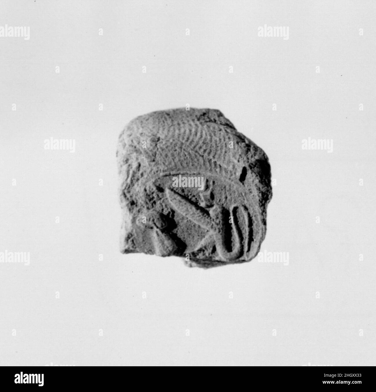 Sigillo del documento con il nome del trono di Amenhotep III ca. 1390–1353 a.C. nuovo Regno. Sigillo del documento con il nome del trono di Amenhotep III ca. 1390–1353 A.C. Fango. Nuovo Regno. Dall'Egitto, dall'Egitto superiore, da Tebe, da Malqata, da Ville Occidentali, West Villa B, scavi MMA, 1910–12. Dynasty 18 Foto Stock