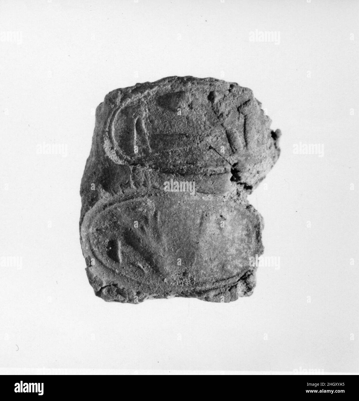 Sigillatura di documenti con più impressioni di tenuta ca. 1390–1353 a.C. nuovo Regno. Sigillatura di documenti con più impressioni di tenuta. CA. 1390–1353 A.C. Fango. Nuovo Regno. Dall'Egitto, dall'Alto Egitto, da Tebe, da Malqata, dagli scavi di MMA, 1910–12; presumibilmente da West Villas, West Villa B. Dynasty 18 Foto Stock