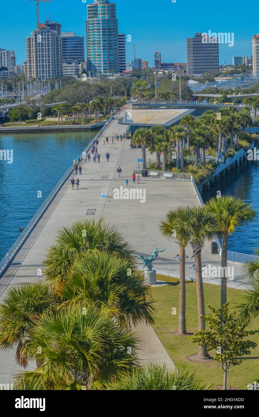 Il nuovo molo di St. Pete sulla baia di Tampa a St. Petersburg, Florida Foto Stock