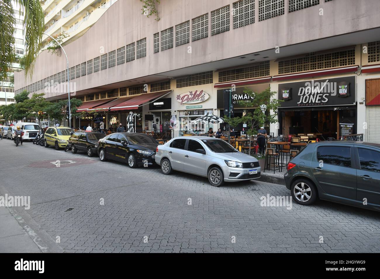 Rio de Janeiro, Brasile, 11 maggio, 2021.Bar e ristoranti nel quartiere botafogo, nella parte meridionale della città di Rio de Janeiro. Foto Stock