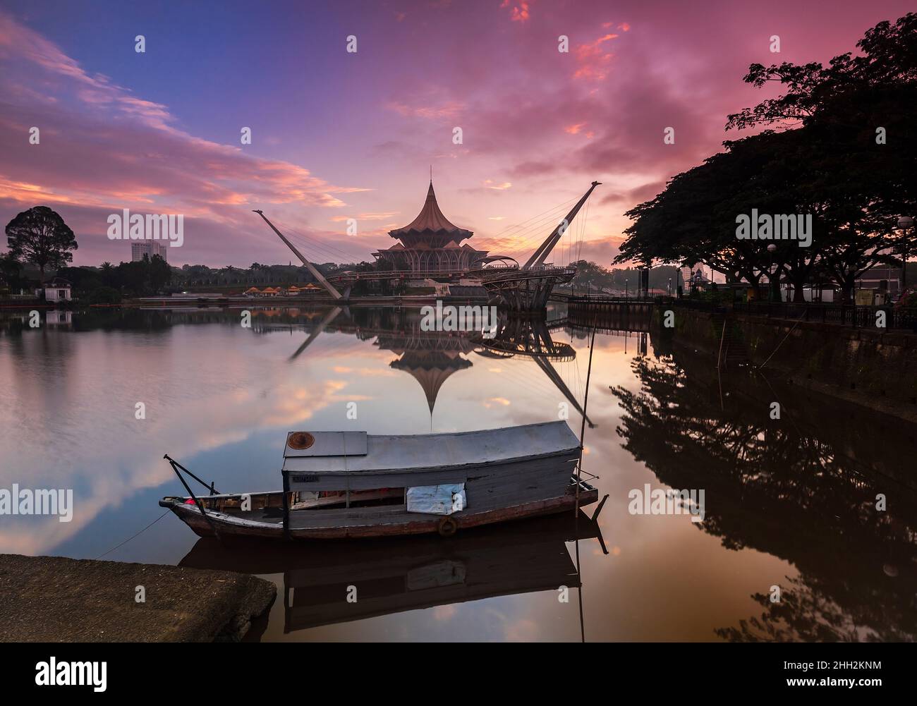 Taxi in barca al lungomare di Kuching, Kuching Sarawak Foto Stock