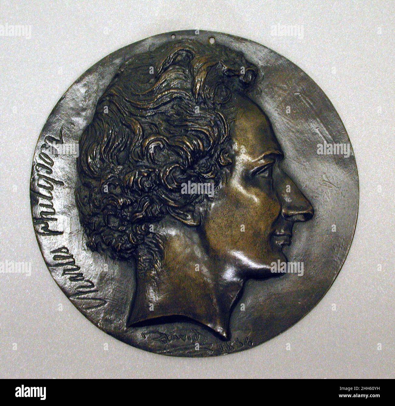 Charles Philipon 1834 Pierre Jean David d'Angers il francese Pierre-Jean David d'Angers era il più prolifico e uno dei più importanti scultori francesi della prima metà del XIX secolo. Durante la sua quasi cinquantennale carriera (1819-1856) Davide rimase fedele alla sua convinzione che i monumenti scultorei dedicati alle conquiste di grandi uomini e donne esprimono in modo più permanente e vivido la grandezza di un popolo. Egli cercò continuamente commissioni per monumenti che raffigurano figure storiche e contemporanee, che ammirò per impegnare i loro contributi alla posterità. Il suo m Foto Stock