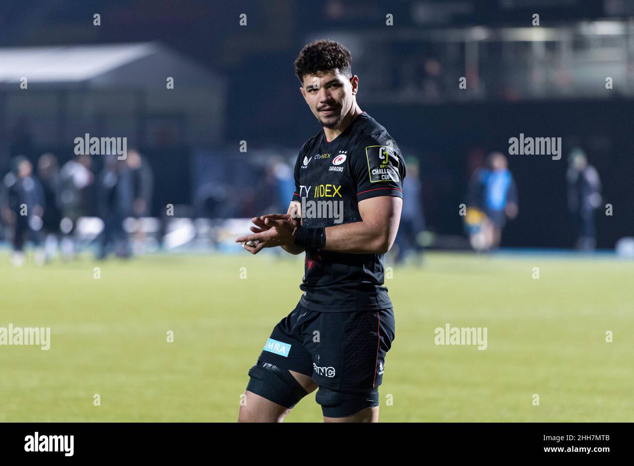 LONDRA, Regno Unito. 23th Jan 2022. Theo McFarland di Saracens durante L'EPCR Challenge Cup R4 Saracens vs London Irish allo StoneX Stadium domenica 23 gennaio 2022 a LONDRA, Regno Unito. Credit: Taka G Wu/Alamy Live News Foto Stock