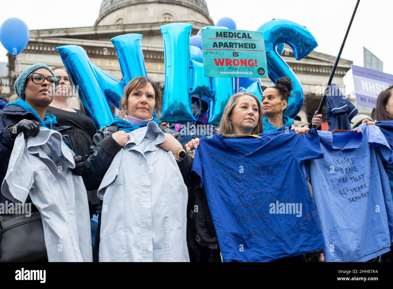 LONDRA, UK 22nd gennaio 2022, 100k NHS un gruppo di lavoratori NHS contro le vaccinazioni obbligatorie protesta nel centro di Londra Foto Stock