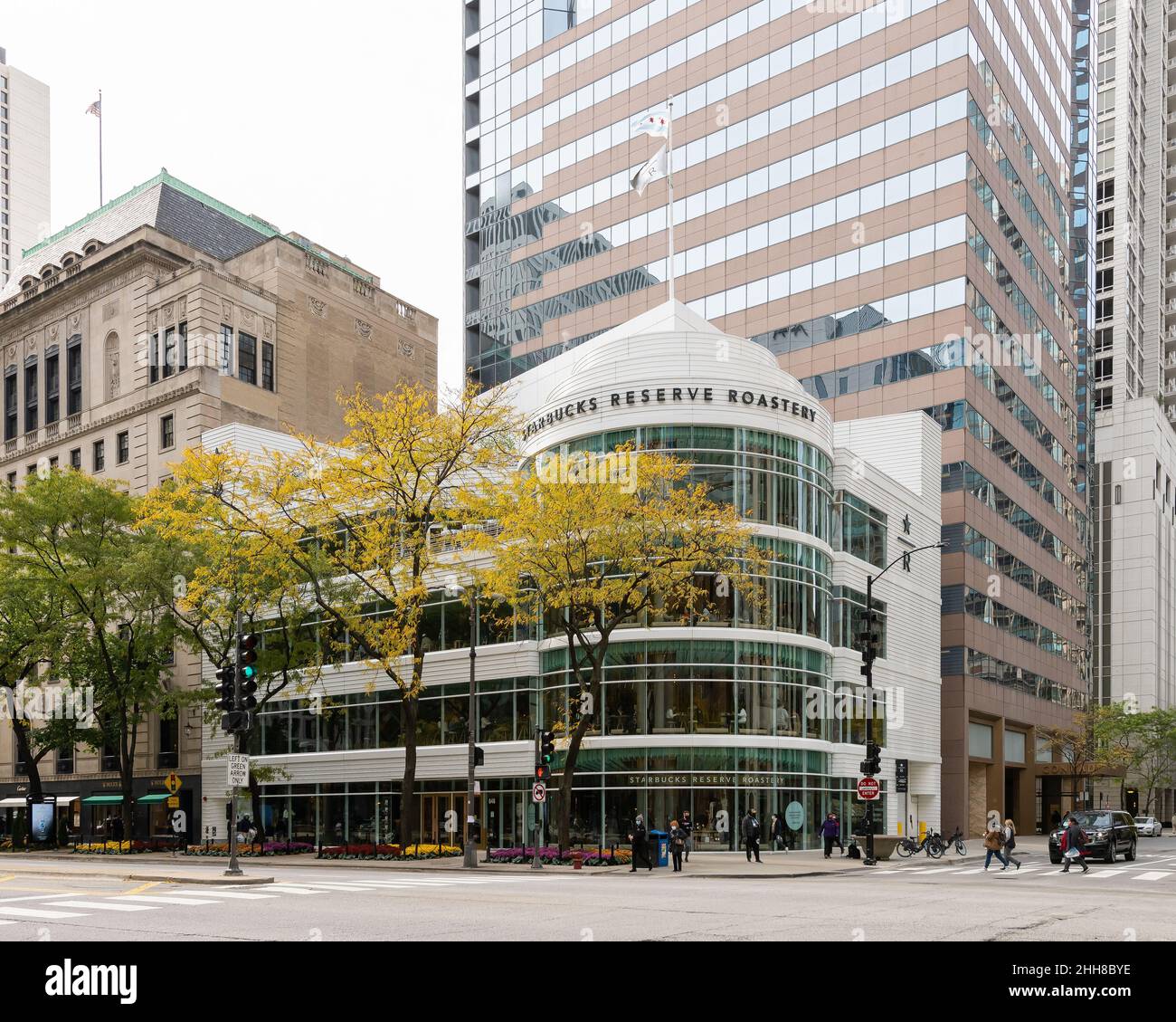 Starbucks Reserve ha un'esperienza di dominio su Michigan Avenue Foto Stock